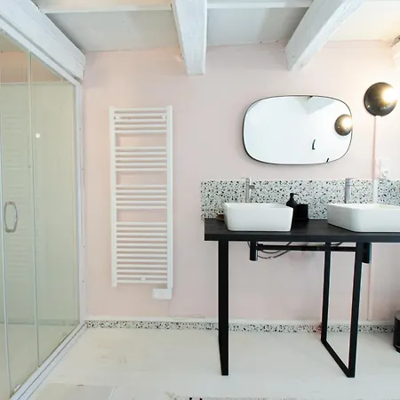 Coeur De Presqu'ile I Maison Spacieuse Avec Cour Interieure بيت للعطل
